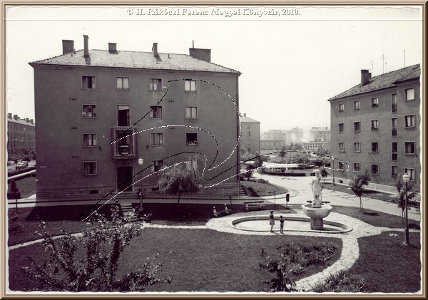kazincbarcika_sagvary_ter_2.jpg