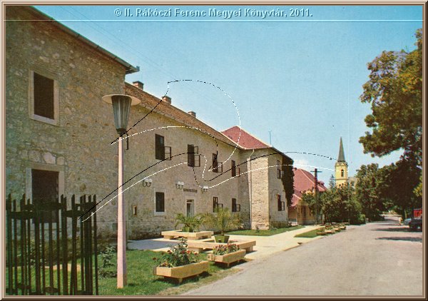 sarospatak_borostyan_fogado_02.jpg