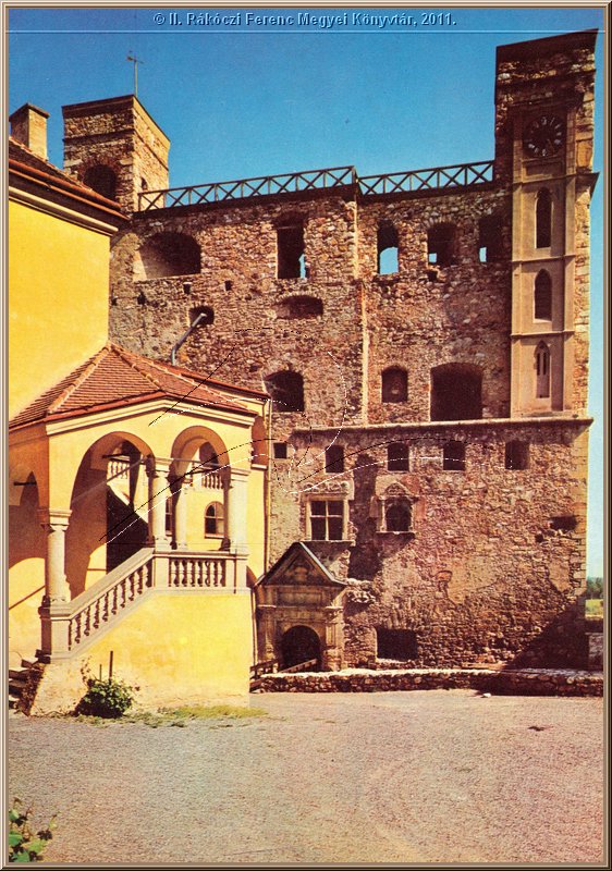 sarospatak_rakoczi_var_perenyi_loggia_es_lakotorony_05.jpg